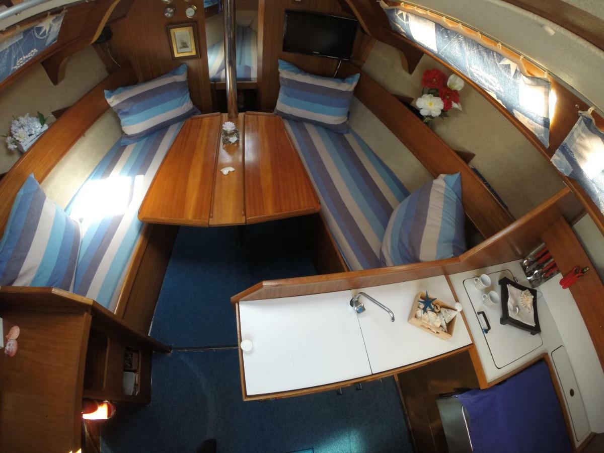 Yacht Suite Marina Di Grosseto Exterior photo